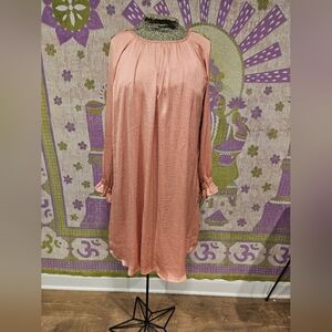 Cold shoulder silky dress size L nwt